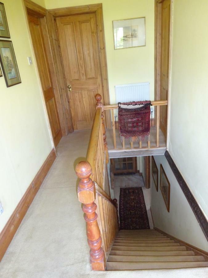 Tabor House B&B Фишгард Екстериор снимка
